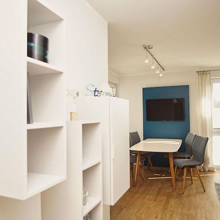 Zentrale Fewo Mit Terrasse, Gratis Nutzung Vom Ahoi Erlebnisbad Und Sauna In Sellin - Villa Anni Fewo 02 괴렌 외부 사진